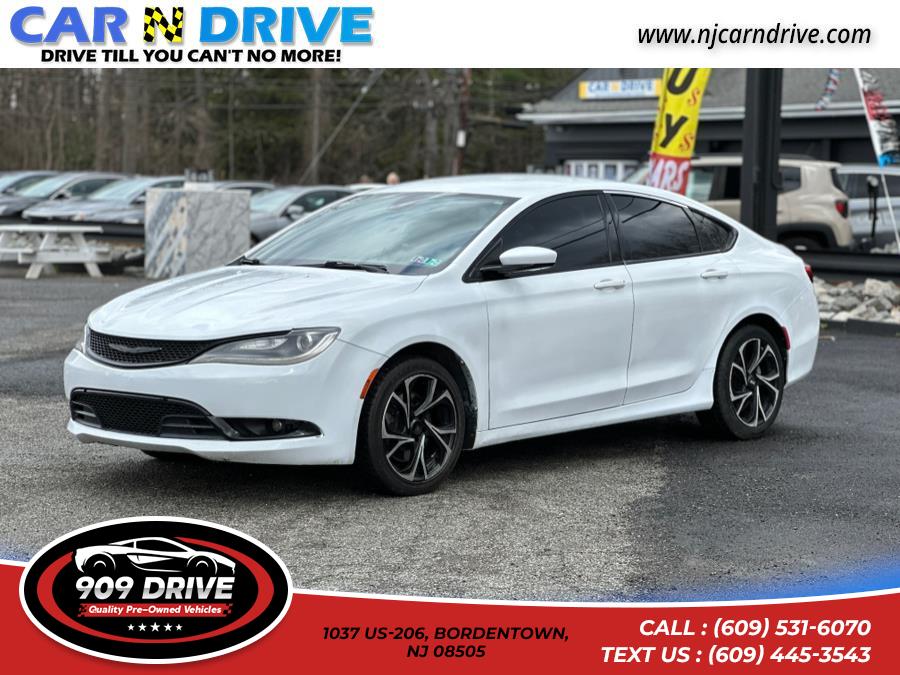 Used 2015 Chrysler 200 in BORDENTOWN, New Jersey | 909 Drive. BORDENTOWN, New Jersey