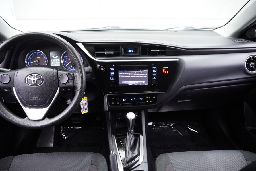 2018 Toyota Corolla LE LE(BACK UP CAM) (BLUETOOTH), available for sale in Riverside, California | Big Timin Motors LLC. Riverside, California 2018 Toyota Corolla LE LE(BACK UP CAM) (BLUETOOTH), available for sale in Riverside, California | Big Timin Motors LLC. Riverside, California
