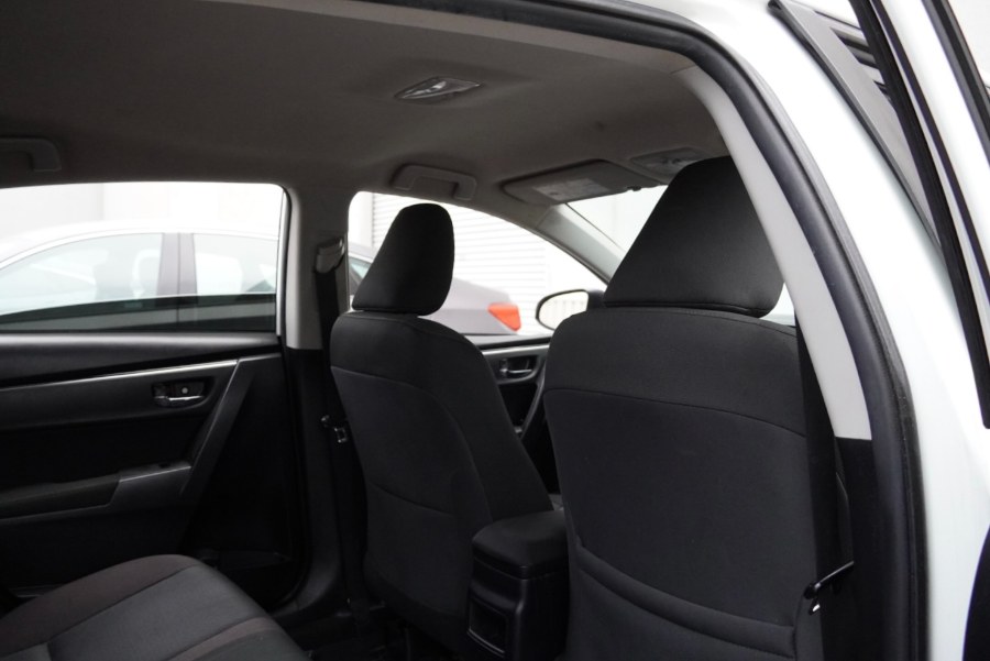 2018 Toyota Corolla LE LE(BACK UP CAM) (BLUETOOTH), available for sale in Riverside, California | Big Timin Motors LLC. Riverside, California 2018 Toyota Corolla LE LE(BACK UP CAM) (BLUETOOTH), available for sale in Riverside, California | Big Timin Motors LLC. Riverside, California