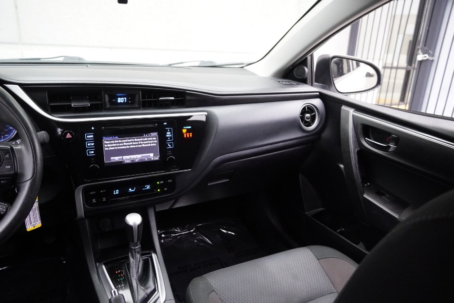 2018 Toyota Corolla LE LE(BACK UP CAM) (BLUETOOTH), available for sale in Riverside, California | Big Timin Motors LLC. Riverside, California 2018 Toyota Corolla LE LE(BACK UP CAM) (BLUETOOTH), available for sale in Riverside, California | Big Timin Motors LLC. Riverside, California