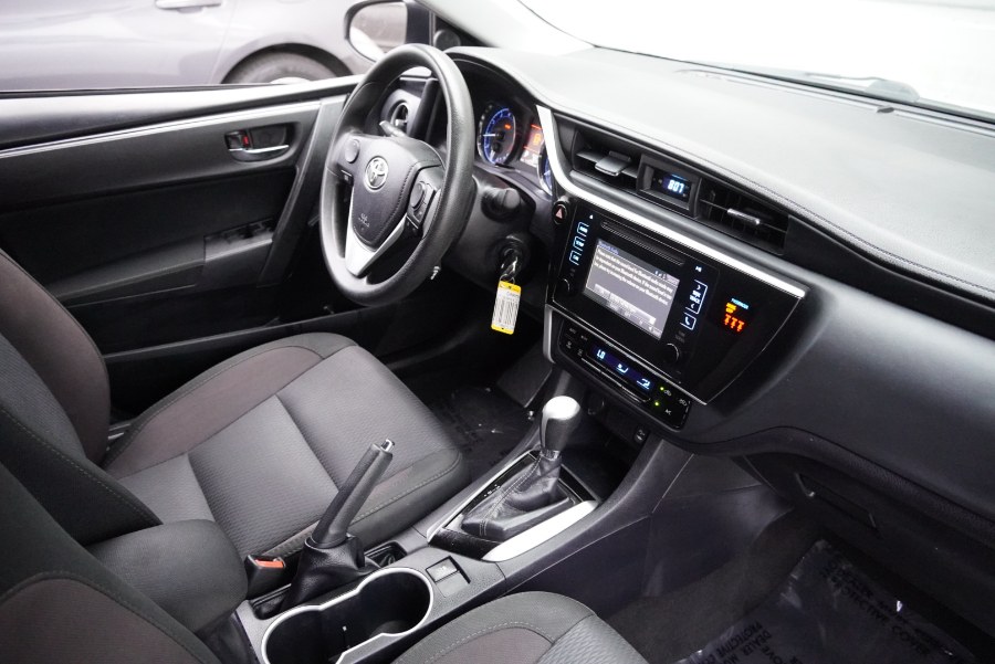 2018 Toyota Corolla LE LE(BACK UP CAM) (BLUETOOTH), available for sale in Riverside, California | Big Timin Motors LLC. Riverside, California 2018 Toyota Corolla LE LE(BACK UP CAM) (BLUETOOTH), available for sale in Riverside, California | Big Timin Motors LLC. Riverside, California