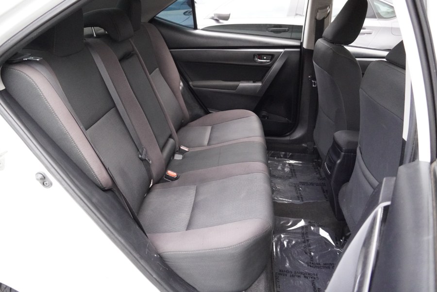 2018 Toyota Corolla LE LE(BACK UP CAM) (BLUETOOTH), available for sale in Riverside, California | Big Timin Motors LLC. Riverside, California 2018 Toyota Corolla LE LE(BACK UP CAM) (BLUETOOTH), available for sale in Riverside, California | Big Timin Motors LLC. Riverside, California