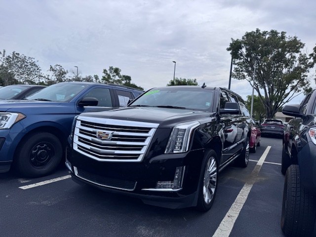 2020 Cadillac Escalade ESV 2WD 4dr Platinum, available for sale in Fort Myers, Florida | Carlux Fort Myers. Fort Myers, Florida 2020 Cadillac Escalade ESV 2WD 4dr Platinum, available for sale in Fort Myers, Florida | Carlux Fort Myers. Fort Myers, Florida