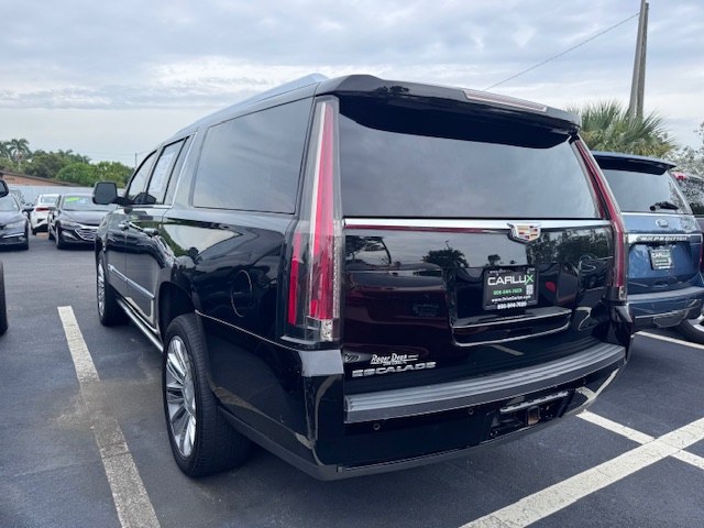 2020 Cadillac Escalade ESV 2WD 4dr Platinum, available for sale in Fort Myers, Florida | Carlux Fort Myers. Fort Myers, Florida 2020 Cadillac Escalade ESV 2WD 4dr Platinum, available for sale in Fort Myers, Florida | Carlux Fort Myers. Fort Myers, Florida