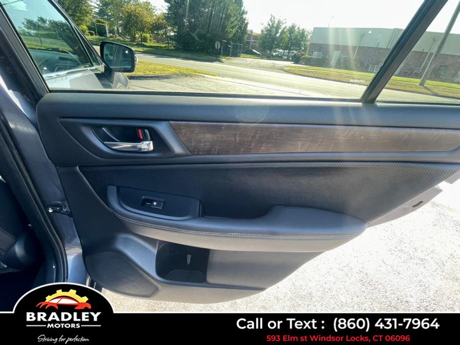 2016 Subaru Outback 4dr Wgn 2.5i Limited, available for sale in Windsor Locks, Connecticut | Bradley Motors Inc. Windsor Locks, Connecticut 2016 Subaru Outback 4dr Wgn 2.5i Limited, available for sale in Windsor Locks, Connecticut | Bradley Motors Inc. Windsor Locks, Connecticut