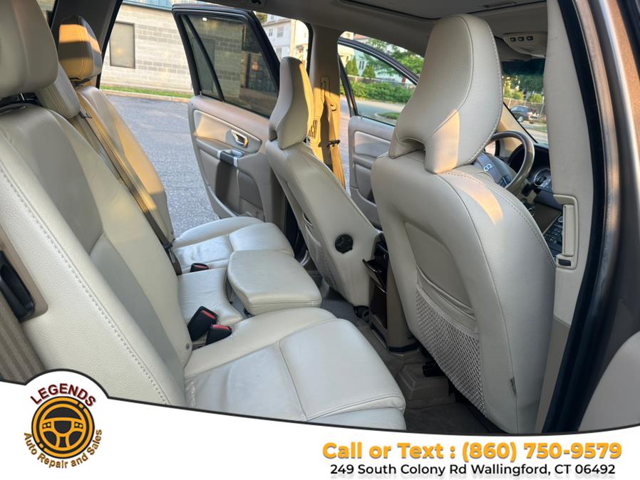 2011 Volvo XC90 AWD 4dr I6, available for sale in Wallingford, Connecticut | Legends Auto. Wallingford, Connecticut 2011 Volvo XC90 AWD 4dr I6, available for sale in Wallingford, Connecticut | Legends Auto. Wallingford, Connecticut