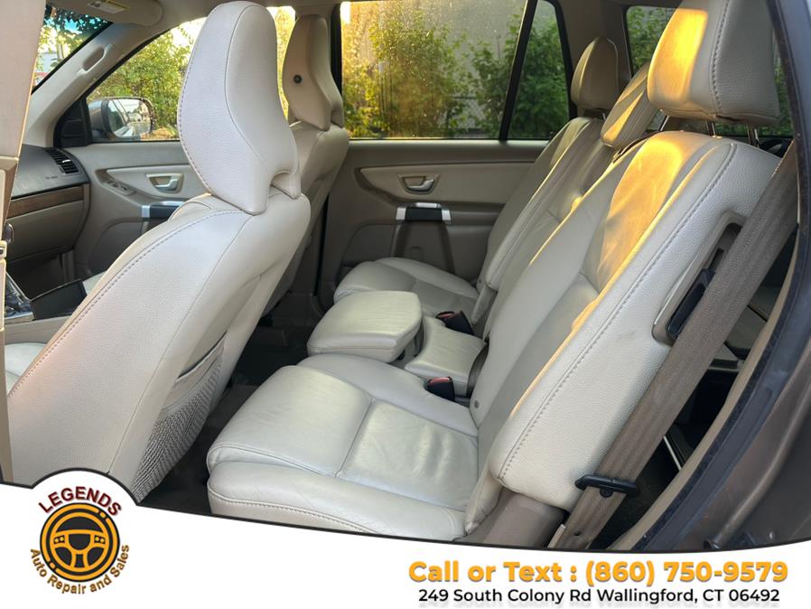 2011 Volvo XC90 AWD 4dr I6, available for sale in Wallingford, Connecticut | Legends Auto. Wallingford, Connecticut 2011 Volvo XC90 AWD 4dr I6, available for sale in Wallingford, Connecticut | Legends Auto. Wallingford, Connecticut