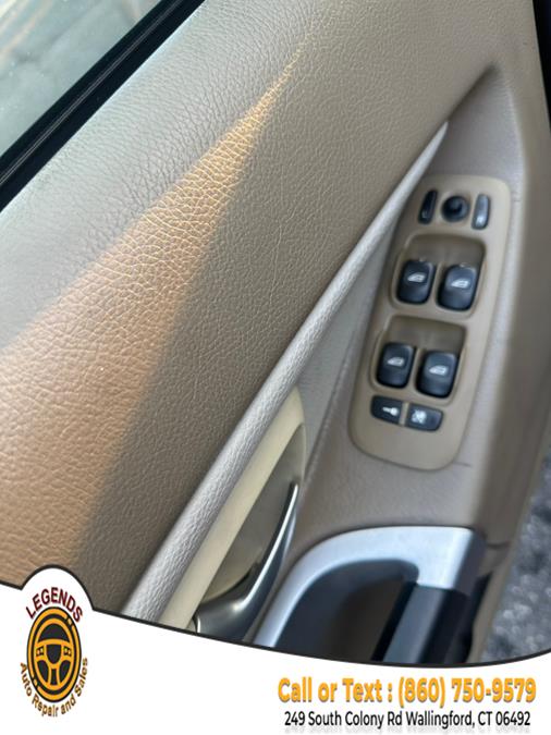 2011 Volvo XC90 AWD 4dr I6, available for sale in Wallingford, Connecticut | Legends Auto. Wallingford, Connecticut 2011 Volvo XC90 AWD 4dr I6, available for sale in Wallingford, Connecticut | Legends Auto. Wallingford, Connecticut