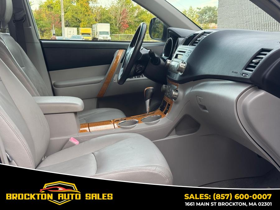 2008 Toyota Highlander Hybrid 4WD 4dr Limited w/3rd Row (Natl), available for sale in BROCKTON, Massachusetts | Brockton Auto Sales Inc. BROCKTON, Massachusetts 2008 Toyota Highlander Hybrid 4WD 4dr Limited w/3rd Row (Natl), available for sale in BROCKTON, Massachusetts | Brockton Auto Sales Inc. BROCKTON, Massachusetts