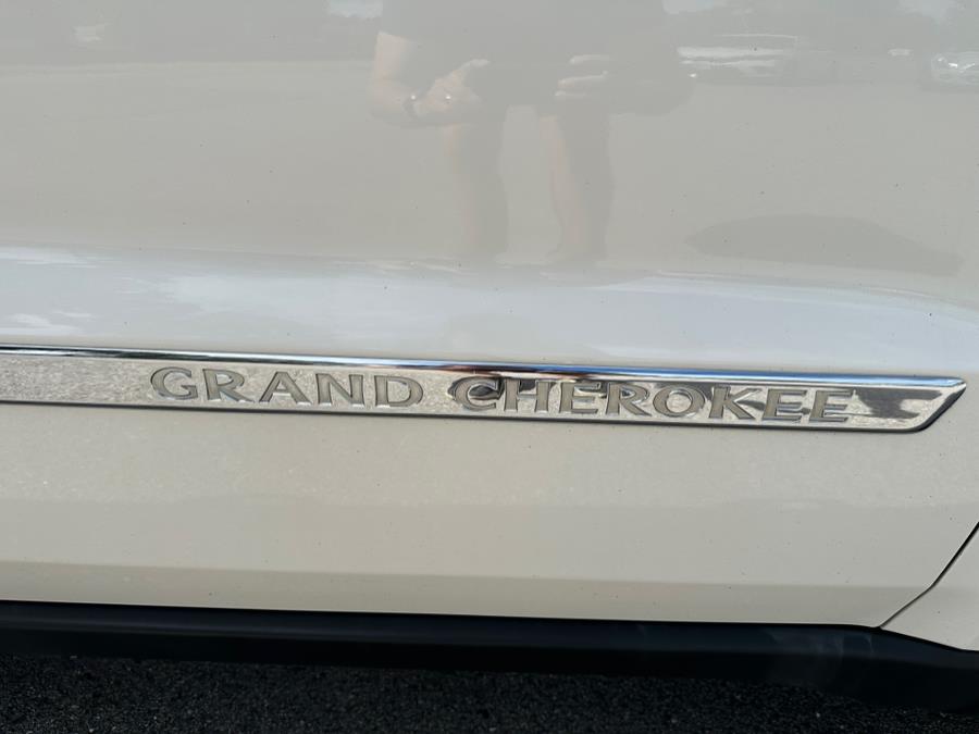 2012 Jeep Grand Cherokee 4WD 4dr Laredo, available for sale in Madbury, New Hampshire | AWD Auto Outlet. Madbury, New Hampshire 2012 Jeep Grand Cherokee 4WD 4dr Laredo, available for sale in Madbury, New Hampshire | AWD Auto Outlet. Madbury, New Hampshire
