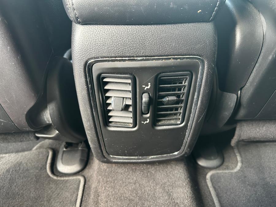 2012 Jeep Grand Cherokee 4WD 4dr Laredo, available for sale in Madbury, New Hampshire | AWD Auto Outlet. Madbury, New Hampshire 2012 Jeep Grand Cherokee 4WD 4dr Laredo, available for sale in Madbury, New Hampshire | AWD Auto Outlet. Madbury, New Hampshire