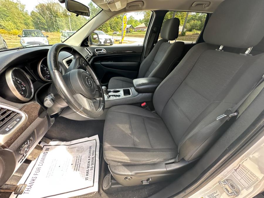 2012 Jeep Grand Cherokee 4WD 4dr Laredo, available for sale in Madbury, New Hampshire | AWD Auto Outlet. Madbury, New Hampshire 2012 Jeep Grand Cherokee 4WD 4dr Laredo, available for sale in Madbury, New Hampshire | AWD Auto Outlet. Madbury, New Hampshire