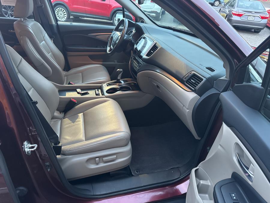 2017 Honda Ridgeline RTL-T 4x4 Crew Cab 5.3'' Bed, available for sale in Milford, Connecticut | Korhan LLC DBA Superior Motors. Milford, Connecticut 2017 Honda Ridgeline RTL-T 4x4 Crew Cab 5.3'' Bed, available for sale in Milford, Connecticut | Korhan LLC DBA Superior Motors. Milford, Connecticut