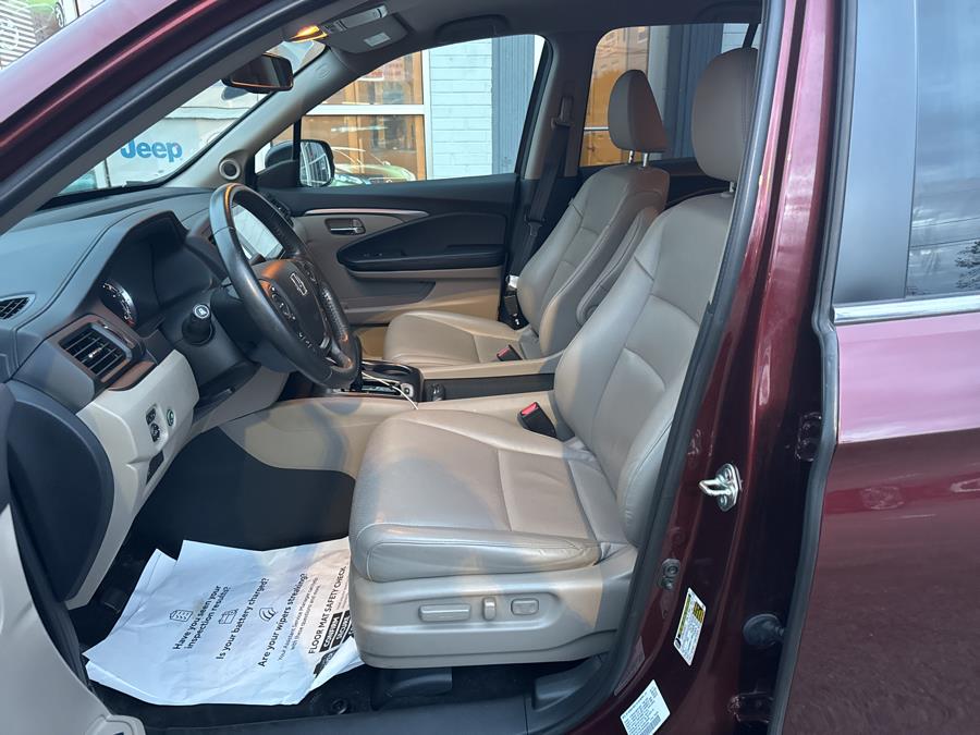 2017 Honda Ridgeline RTL-T 4x4 Crew Cab 5.3'' Bed, available for sale in Milford, Connecticut | Korhan LLC DBA Superior Motors. Milford, Connecticut 2017 Honda Ridgeline RTL-T 4x4 Crew Cab 5.3'' Bed, available for sale in Milford, Connecticut | Korhan LLC DBA Superior Motors. Milford, Connecticut