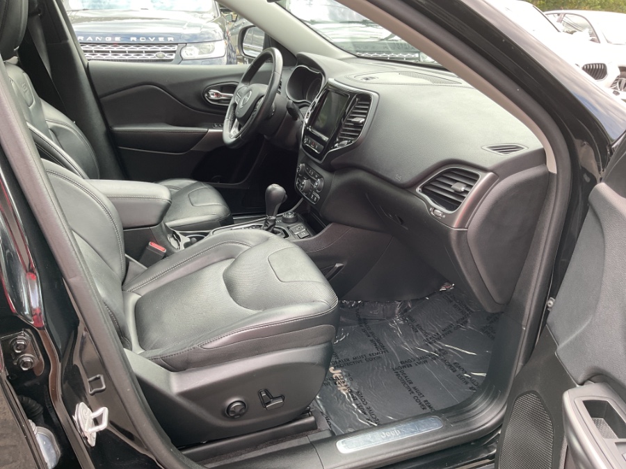 2019 Jeep Cherokee Limited 4x4, available for sale in Waterbury, Connecticut | Jim Juliani Motors. Waterbury, Connecticut 2019 Jeep Cherokee Limited 4x4, available for sale in Waterbury, Connecticut | Jim Juliani Motors. Waterbury, Connecticut