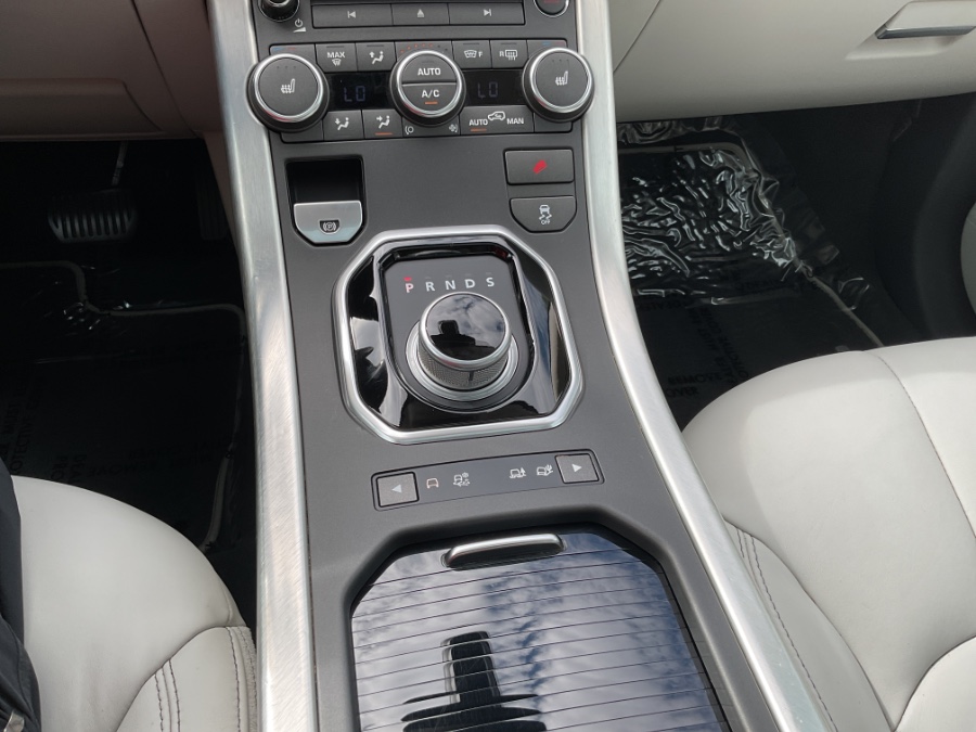 2012 Land Rover Range Rover Evoque 5dr HB Prestige Premium, available for sale in Waterbury, Connecticut | Jim Juliani Motors. Waterbury, Connecticut 2012 Land Rover Range Rover Evoque 5dr HB Prestige Premium, available for sale in Waterbury, Connecticut | Jim Juliani Motors. Waterbury, Connecticut