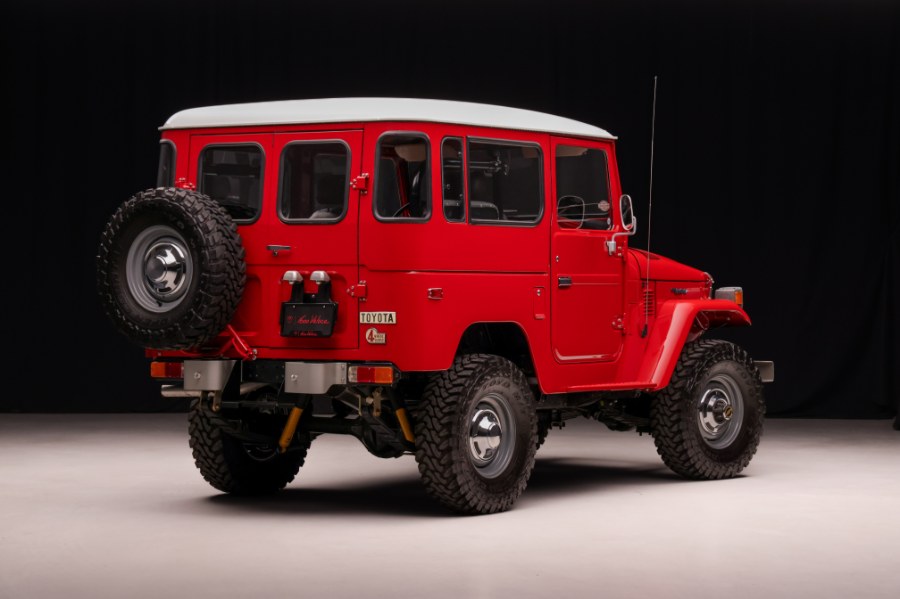 1977 Toyota FJ40 Land Cruiser, available for sale in North Salem, New York | Meccanic Shop North Inc. North Salem, New York 1977 Toyota FJ40 Land Cruiser, available for sale in North Salem, New York | Meccanic Shop North Inc. North Salem, New York