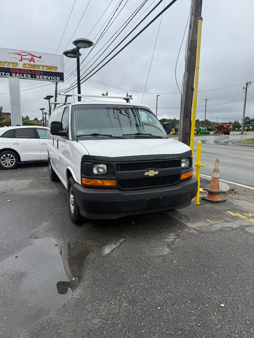 2017 Chevrolet Express Cargo Van 2500 photo 2