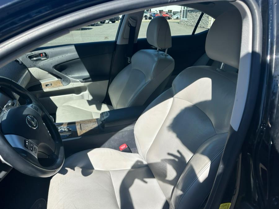 2011 Lexus IS 250 4dr Sport Sdn Auto AWD, available for sale in Agawam, Massachusetts | Malkoon Motors. Agawam, Massachusetts 2011 Lexus IS 250 4dr Sport Sdn Auto AWD, available for sale in Agawam, Massachusetts | Malkoon Motors. Agawam, Massachusetts