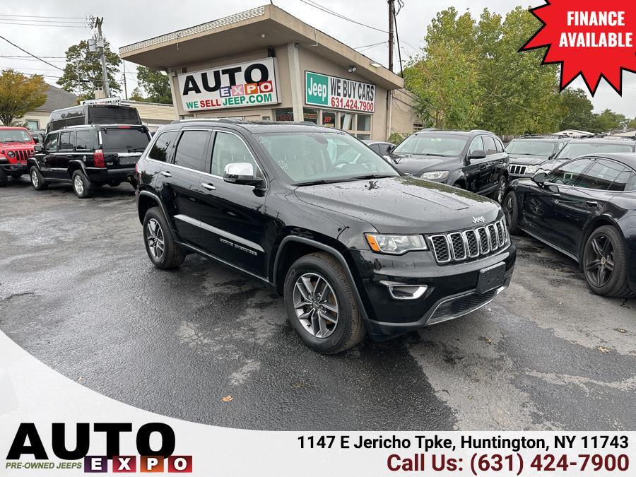 Used 2017 Jeep Grand Cherokee in Huntington, New York | Auto Expo. Huntington, New York