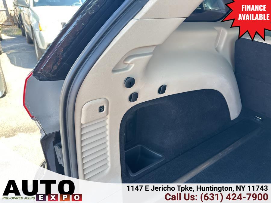 2015 Jeep Grand Cherokee 4WD 4dr Overland, available for sale in Huntington, New York | Auto Expo. Huntington, New York 2015 Jeep Grand Cherokee 4WD 4dr Overland, available for sale in Huntington, New York | Auto Expo. Huntington, New York