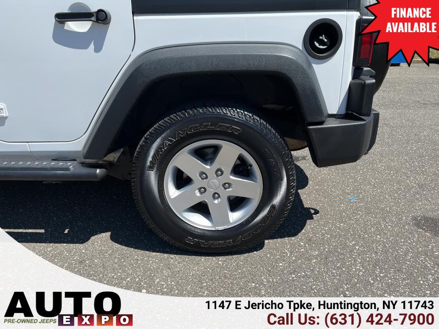 2015 Jeep Wrangler Unlimited 4WD 4dr Sport, available for sale in Huntington, New York | Auto Expo. Huntington, New York 2015 Jeep Wrangler Unlimited 4WD 4dr Sport, available for sale in Huntington, New York | Auto Expo. Huntington, New York
