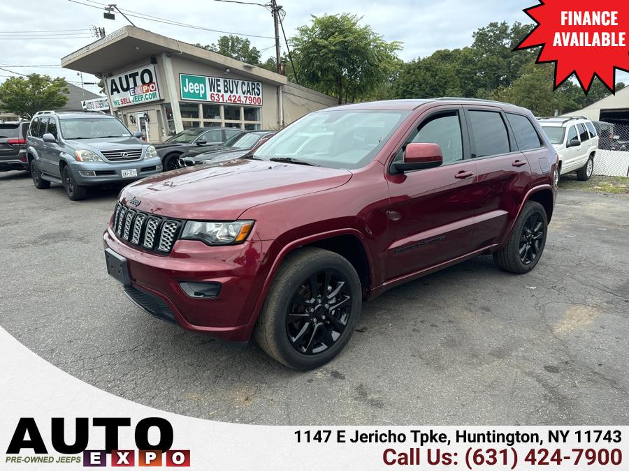 Used 2019 Jeep Grand Cherokee in Huntington, New York | Auto Expo. Huntington, New York