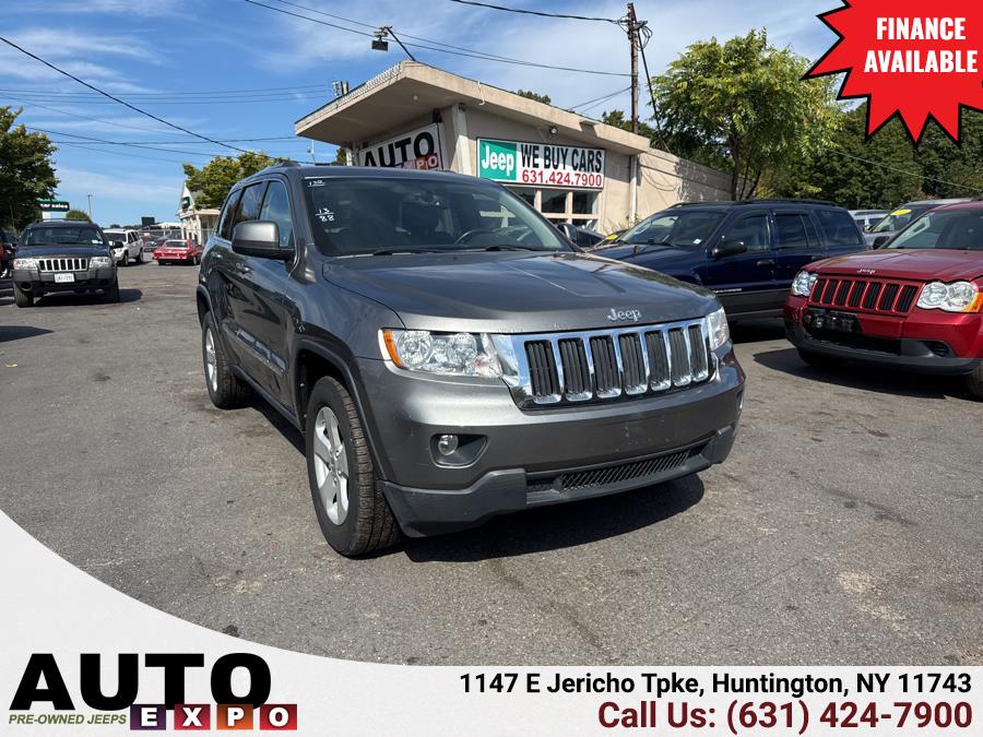 Used 2013 Jeep Grand Cherokee in Huntington, New York | Auto Expo. Huntington, New York