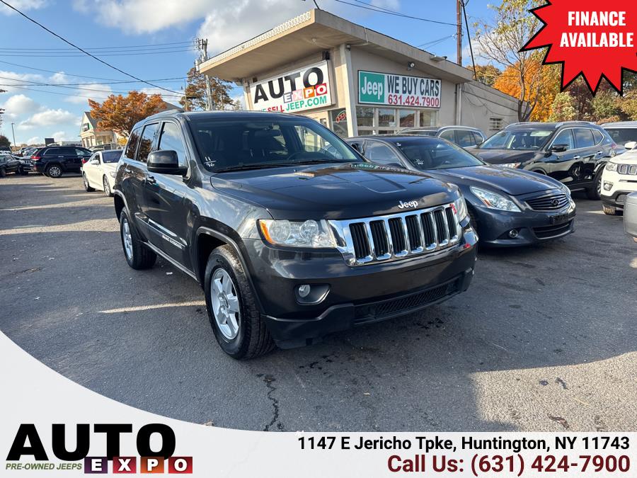 Used 2011 Jeep Grand Cherokee in Huntington, New York | Auto Expo. Huntington, New York