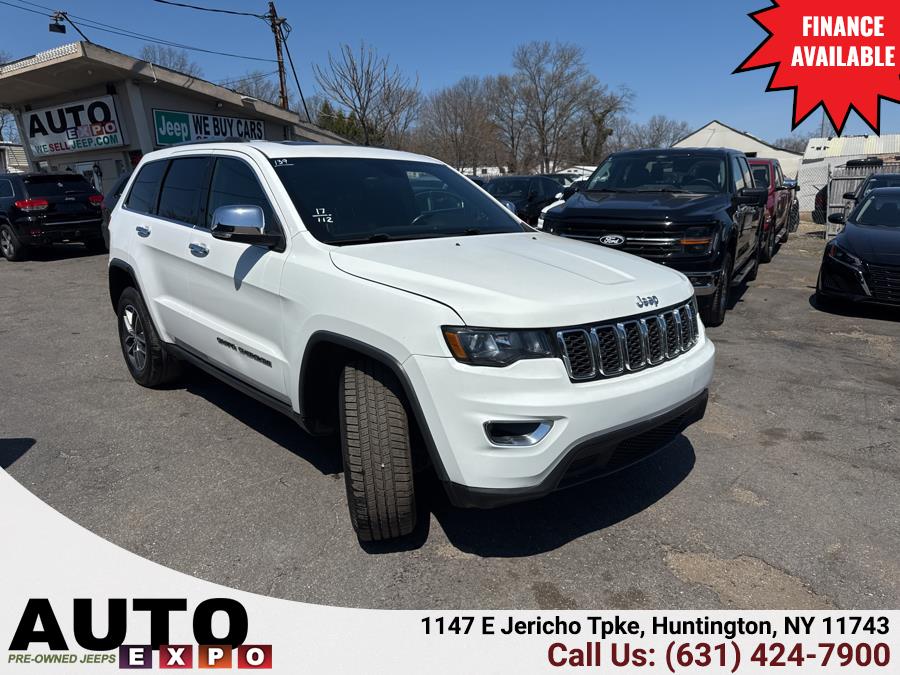 Used 2017 Jeep Grand Cherokee in Huntington, New York | Auto Expo. Huntington, New York