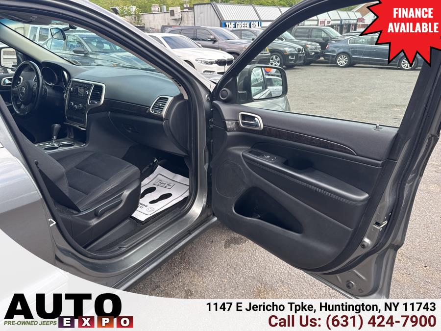 2012 Jeep Grand Cherokee 4WD 4dr Laredo, available for sale in Huntington, New York | Auto Expo. Huntington, New York 2012 Jeep Grand Cherokee 4WD 4dr Laredo, available for sale in Huntington, New York | Auto Expo. Huntington, New York