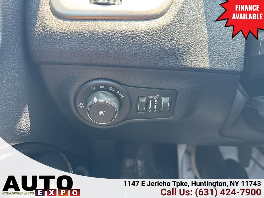 2018 Jeep Compass Latitude 4x4, available for sale in Huntington, New York | Auto Expo. Huntington, New York 2018 Jeep Compass Latitude 4x4, available for sale in Huntington, New York | Auto Expo. Huntington, New York