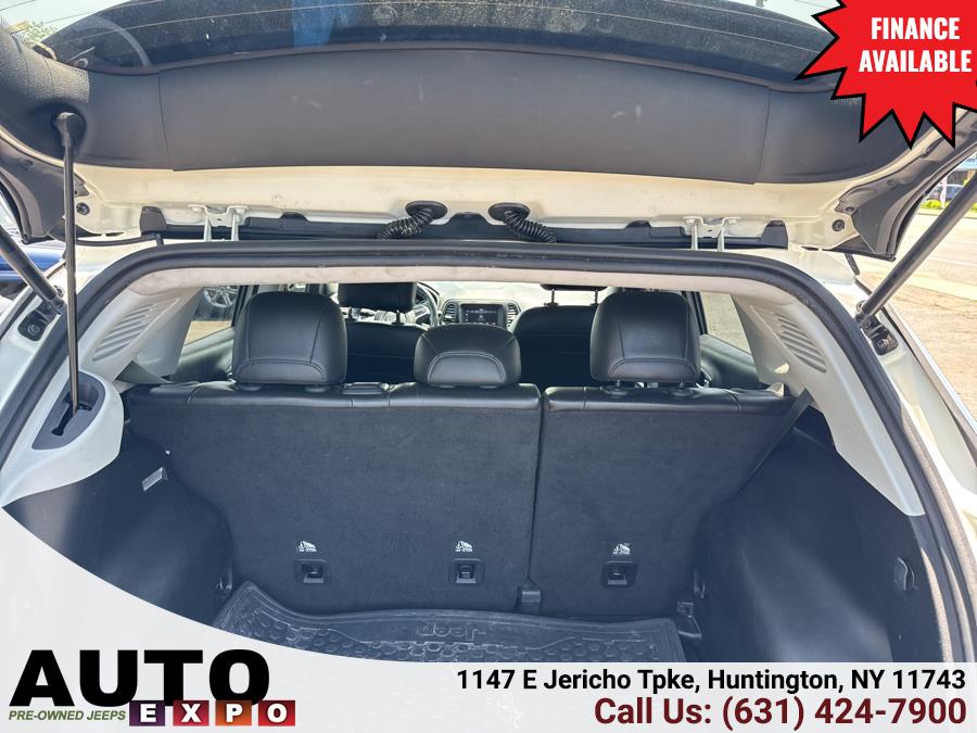 2018 Jeep Compass Latitude 4x4, available for sale in Huntington, New York | Auto Expo. Huntington, New York 2018 Jeep Compass Latitude 4x4, available for sale in Huntington, New York | Auto Expo. Huntington, New York