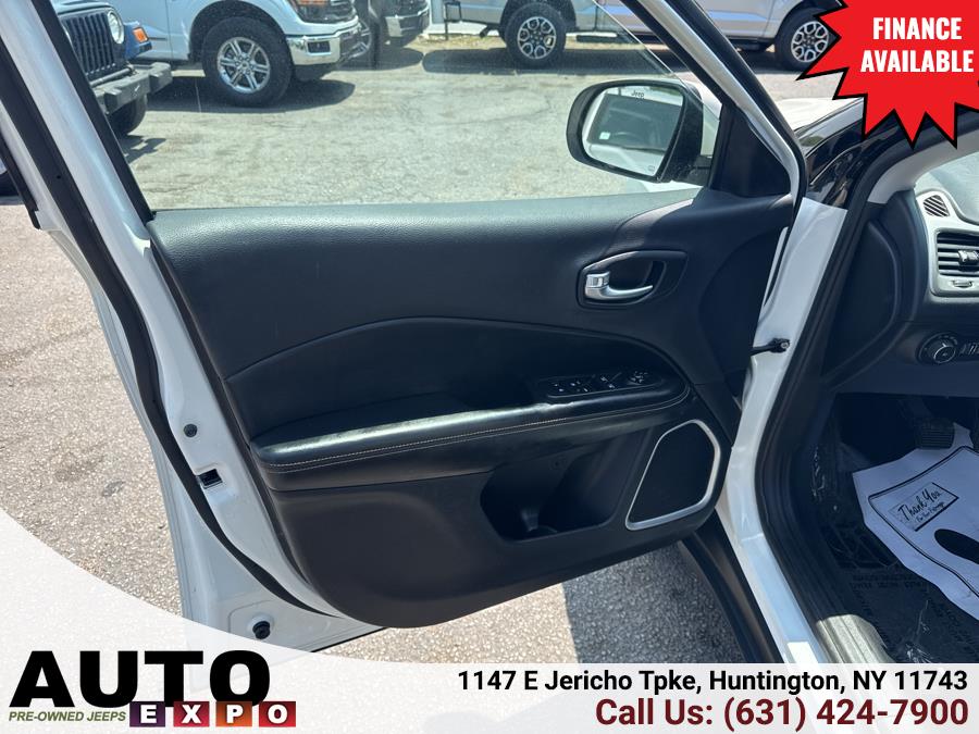 2018 Jeep Compass Latitude 4x4, available for sale in Huntington, New York | Auto Expo. Huntington, New York 2018 Jeep Compass Latitude 4x4, available for sale in Huntington, New York | Auto Expo. Huntington, New York