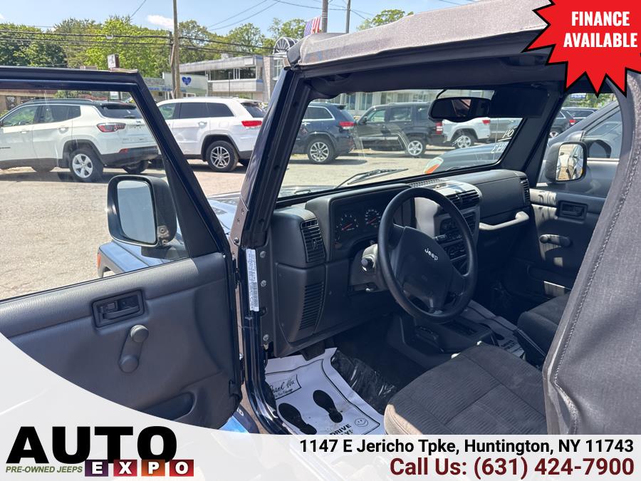 2004 Jeep Wrangler 2dr Unlimited LWB, available for sale in Huntington, New York | Auto Expo. Huntington, New York 2004 Jeep Wrangler 2dr Unlimited LWB, available for sale in Huntington, New York | Auto Expo. Huntington, New York