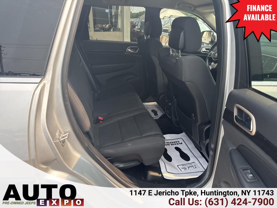 2011 Jeep Grand Cherokee 4WD 4dr Laredo, available for sale in Huntington, New York | Auto Expo. Huntington, New York 2011 Jeep Grand Cherokee 4WD 4dr Laredo, available for sale in Huntington, New York | Auto Expo. Huntington, New York