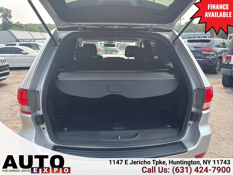 2011 Jeep Grand Cherokee 4WD 4dr Laredo, available for sale in Huntington, New York | Auto Expo. Huntington, New York 2011 Jeep Grand Cherokee 4WD 4dr Laredo, available for sale in Huntington, New York | Auto Expo. Huntington, New York