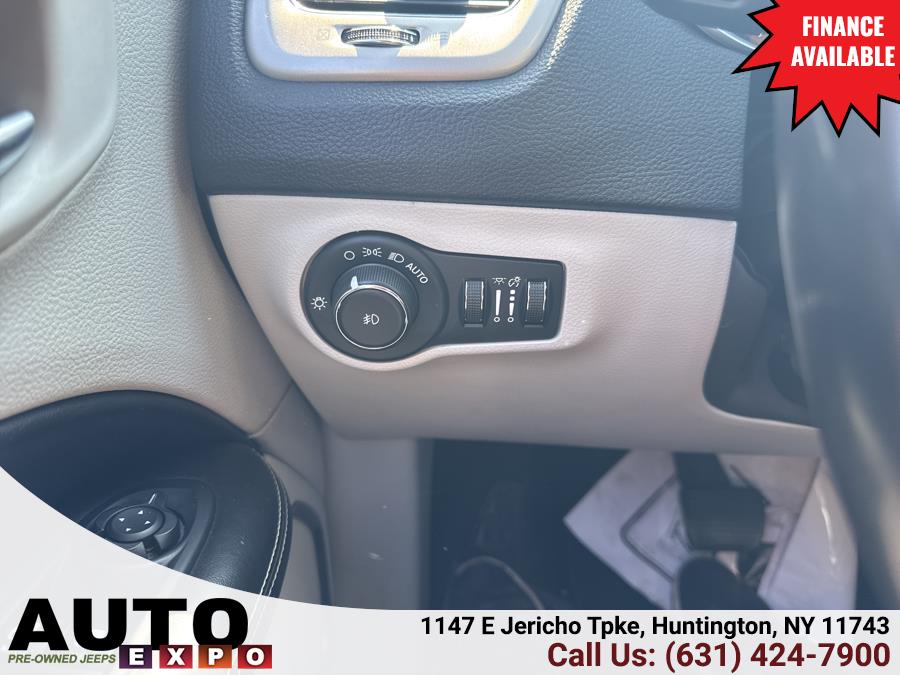 2020 Jeep Compass Latitude FWD, available for sale in Huntington, New York | Auto Expo. Huntington, New York 2020 Jeep Compass Latitude FWD, available for sale in Huntington, New York | Auto Expo. Huntington, New York