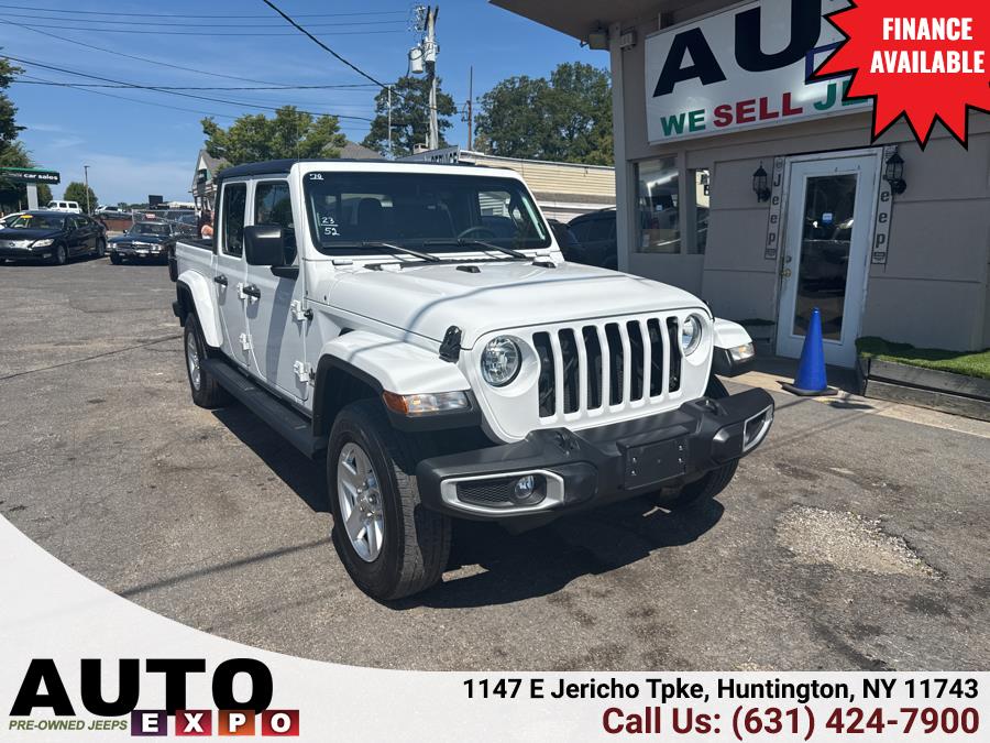 Used 2023 Jeep Gladiator in Huntington, New York | Auto Expo. Huntington, New York