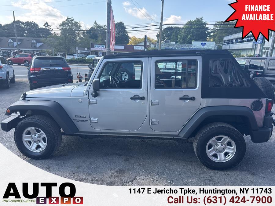 2015 Jeep Wrangler Unlimited Sport photo 4