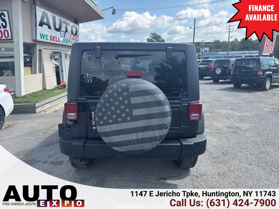2017 Jeep Wrangler Unlimited Sport photo 4