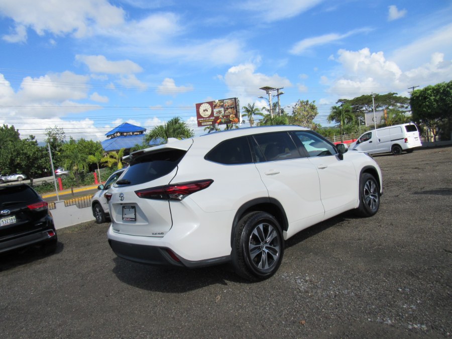 2021 Toyota Highlander XLE AWD (Natl), available for sale in San Francisco de Macoris Rd, Dominican Republic | Hilario Auto Import. San Francisco de Macoris Rd, Dominican Republic 2021 Toyota Highlander XLE AWD (Natl), available for sale in San Francisco de Macoris Rd, Dominican Republic | Hilario Auto Import. San Francisco de Macoris Rd, Dominican Republic