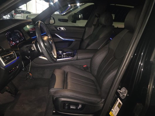 2021 BMW X5 sDrive40i Sports Activity Vehicle, available for sale in Franklin Square, New York | Luxury Motor Club. Franklin Square, New York 2021 BMW X5 sDrive40i Sports Activity Vehicle, available for sale in Franklin Square, New York | Luxury Motor Club. Franklin Square, New York