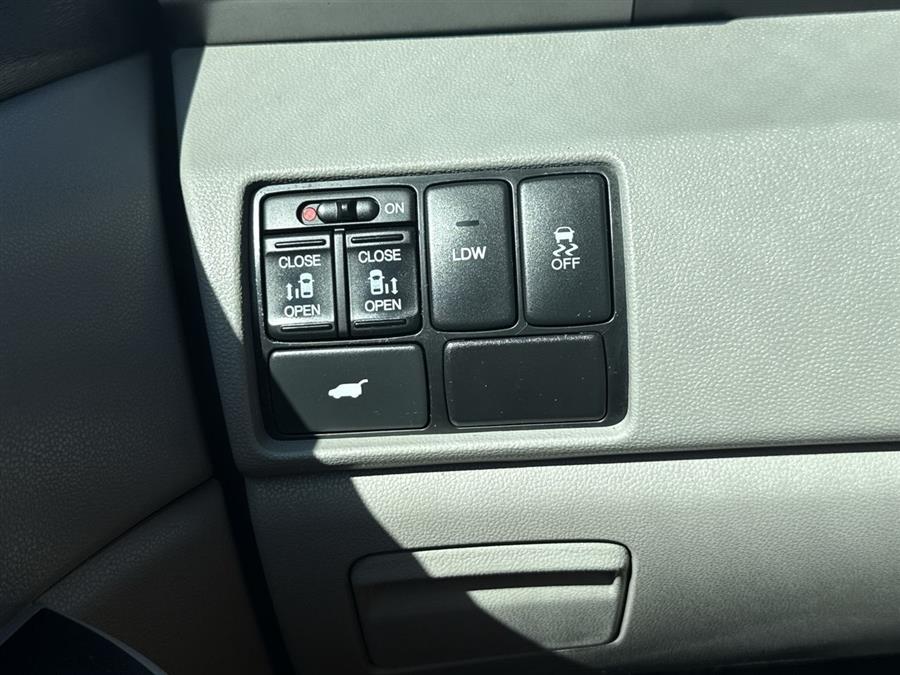 2014 Honda Odyssey EX-L, available for sale in Elida, Ohio | Josh's All Under Ten LLC. Elida, Ohio 2014 Honda Odyssey EX-L, available for sale in Elida, Ohio | Josh's All Under Ten LLC. Elida, Ohio