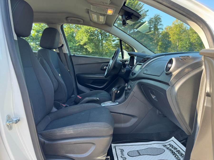 2016 Chevrolet Trax FWD 4dr LS w/1LS, available for sale in Ortonville, Michigan | Marsh Auto Sales LLC. Ortonville, Michigan 2016 Chevrolet Trax FWD 4dr LS w/1LS, available for sale in Ortonville, Michigan | Marsh Auto Sales LLC. Ortonville, Michigan