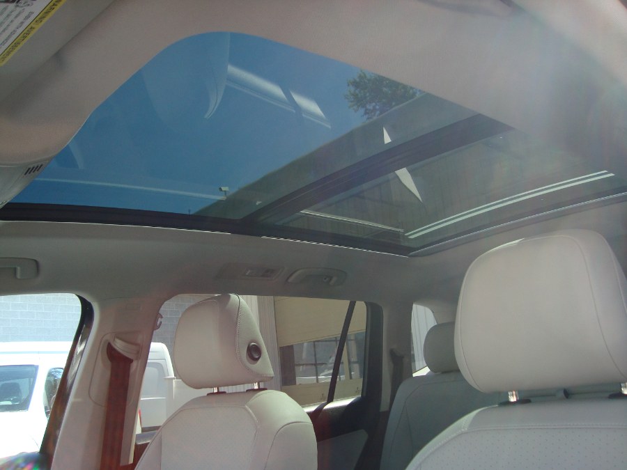2019 Volkswagen Tiguan 2.0T SE 4MOTION, available for sale in Manchester, Connecticut | Yara Motors. Manchester, Connecticut 2019 Volkswagen Tiguan 2.0T SE 4MOTION, available for sale in Manchester, Connecticut | Yara Motors. Manchester, Connecticut