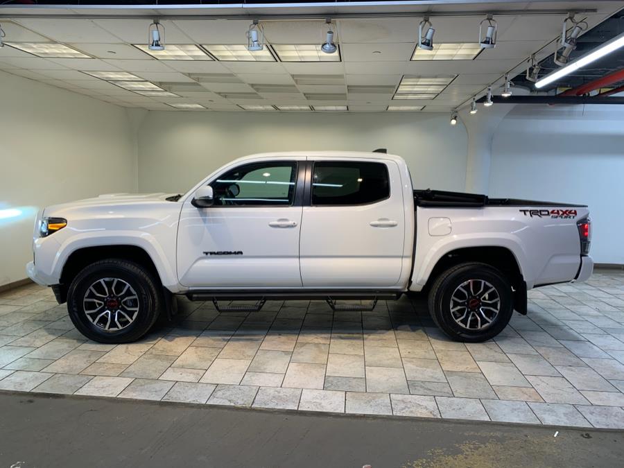 2021 Toyota Tacoma TRD Sport Double Cab V6 photo 4