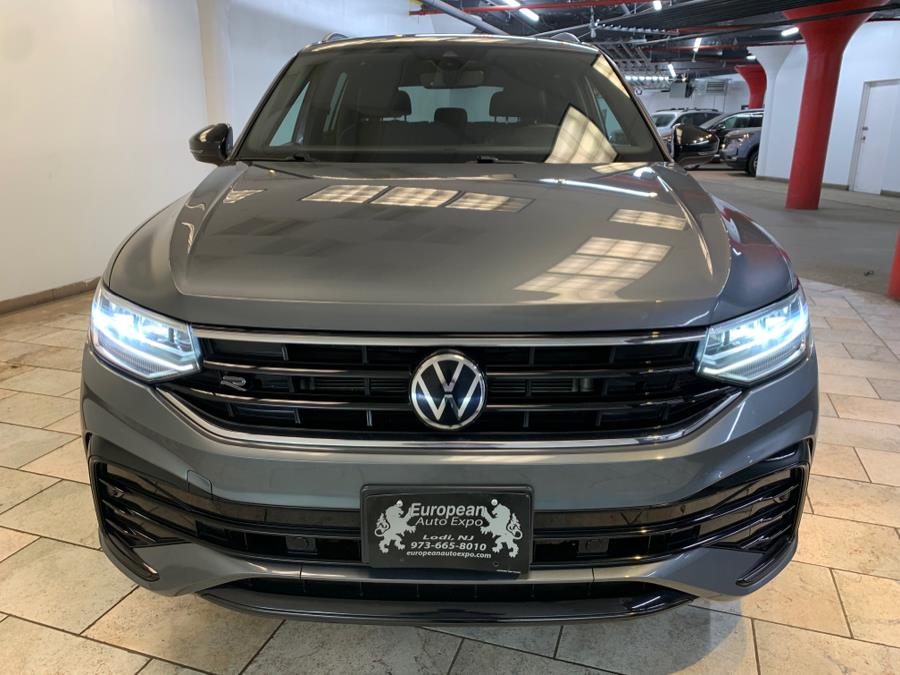 2022 Volkswagen Tiguan SE R-Line Black photo 3