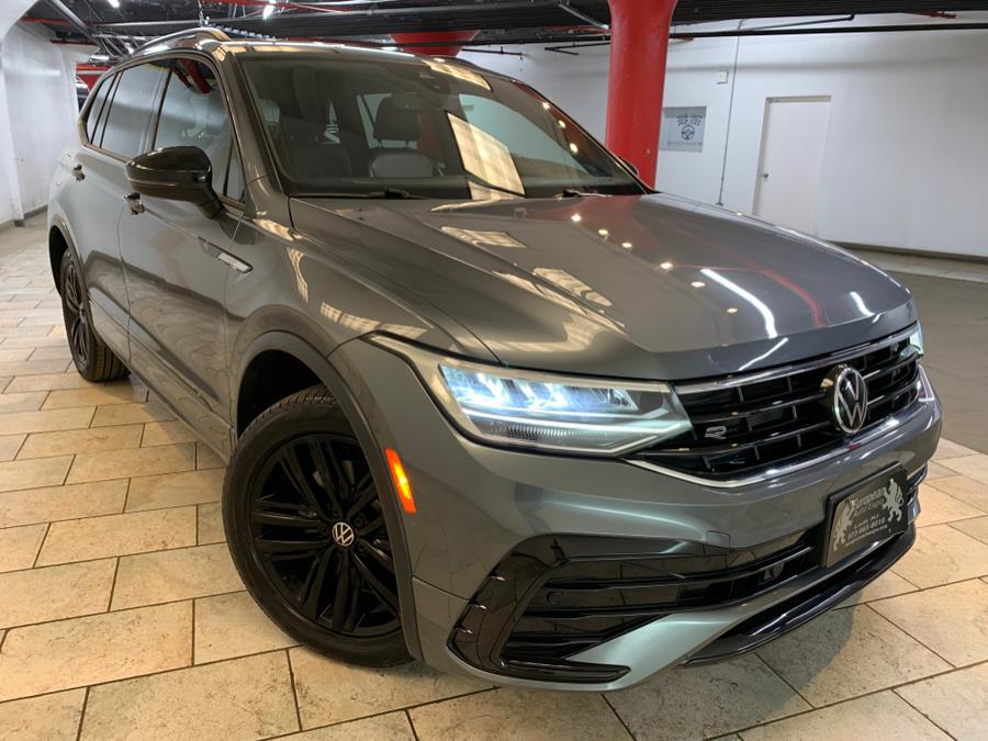 2022 Volkswagen Tiguan SE R-Line Black photo 2