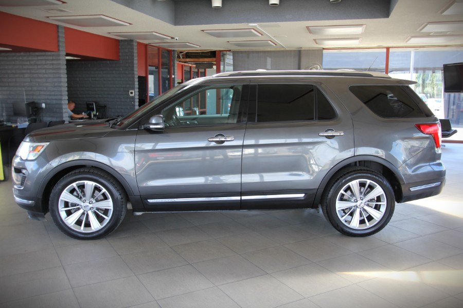 2018 Ford Explorer